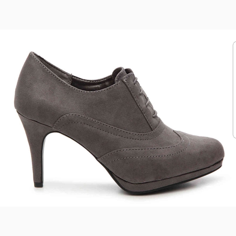 BNWT Grey Platform Ankle Boots